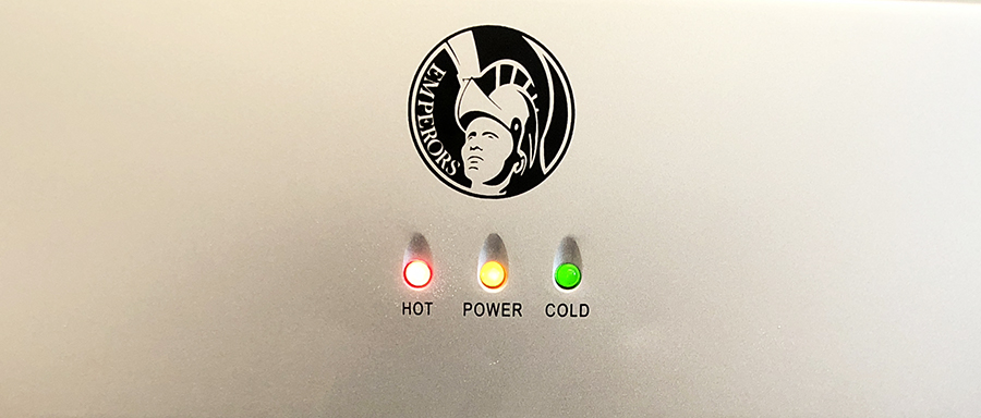 V32 chladí a nahřívá